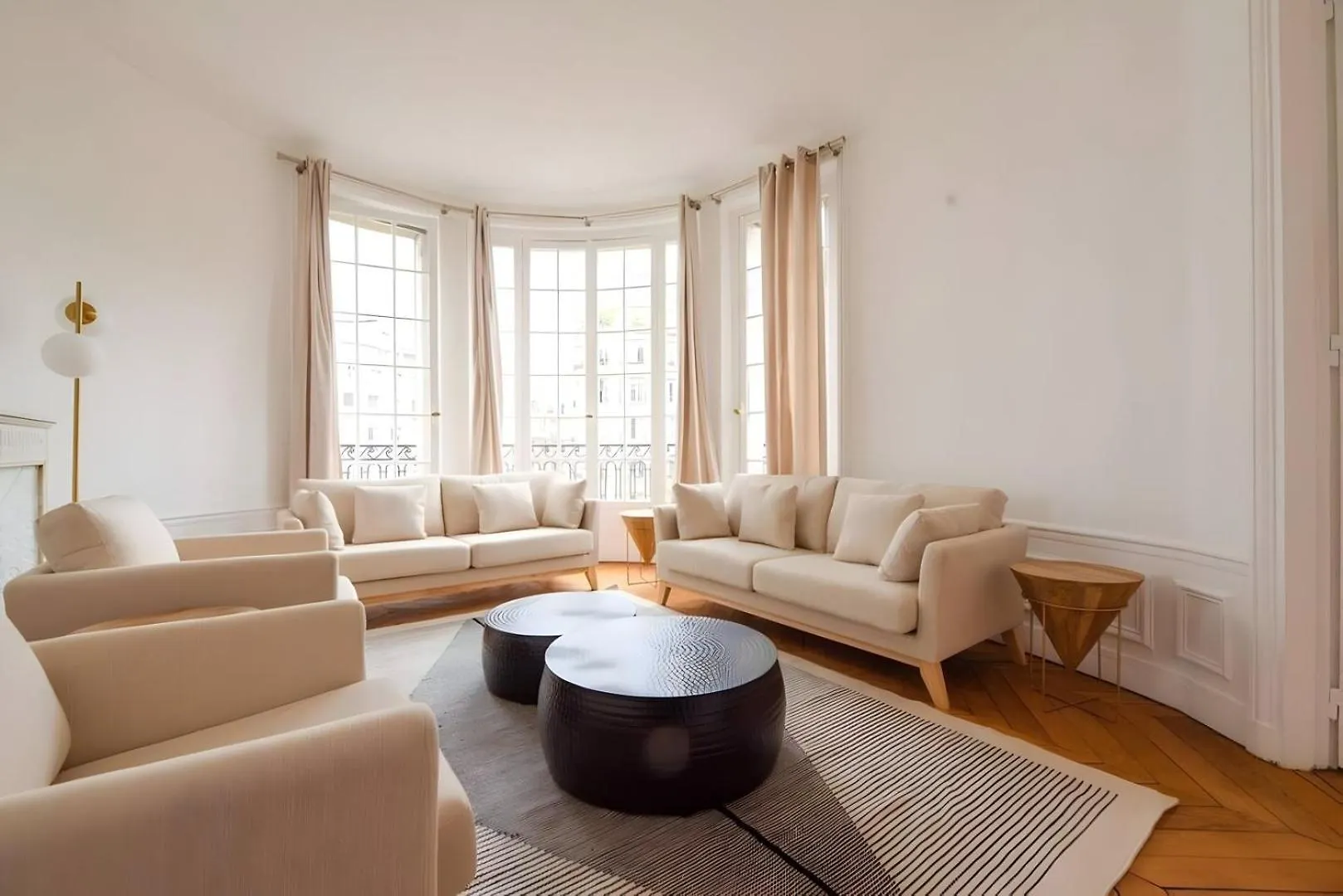 Tbs 323 - Superb Apartment With Eiffel Tower View Paris France